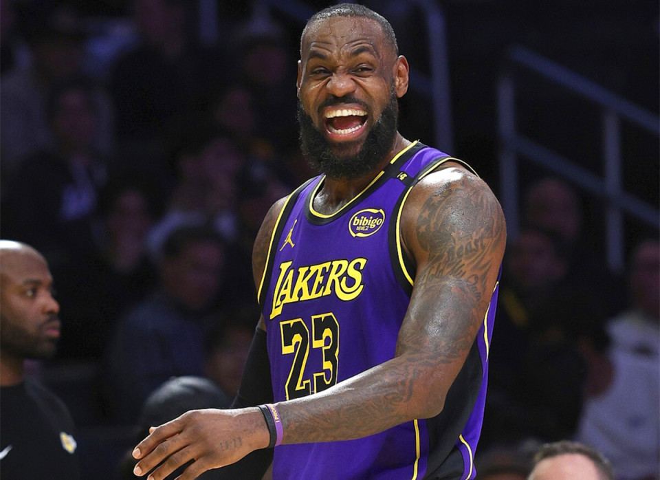 数据与比分 数据与比分